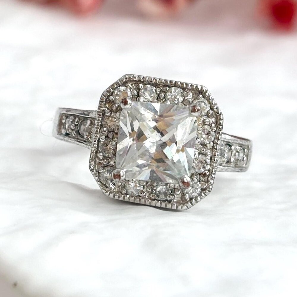 Multi Faux CZ Gemstone Faux Silver Toned Costume Jewelry Vintage Ring - sz 9